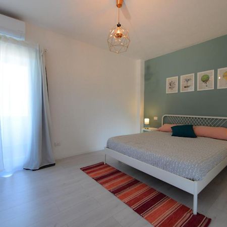 Lyceum Flat Apartment Olbia Exterior photo