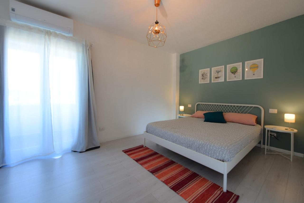 Lyceum Flat Apartment Olbia Exterior photo